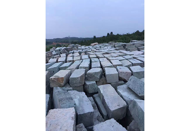 矿山石头